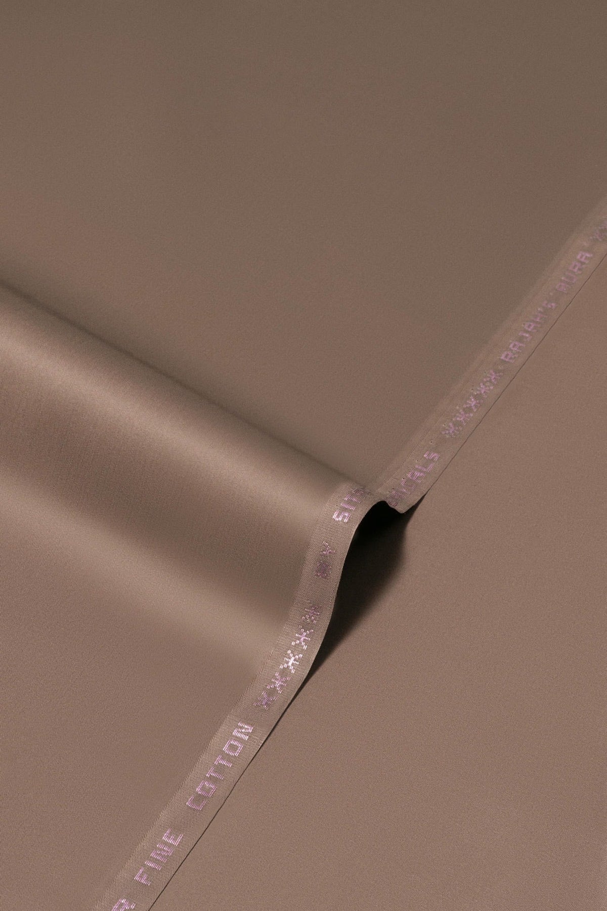 Aura elegant fragrance for her, close-up of bottle and packaging, Product image 4 of 16.